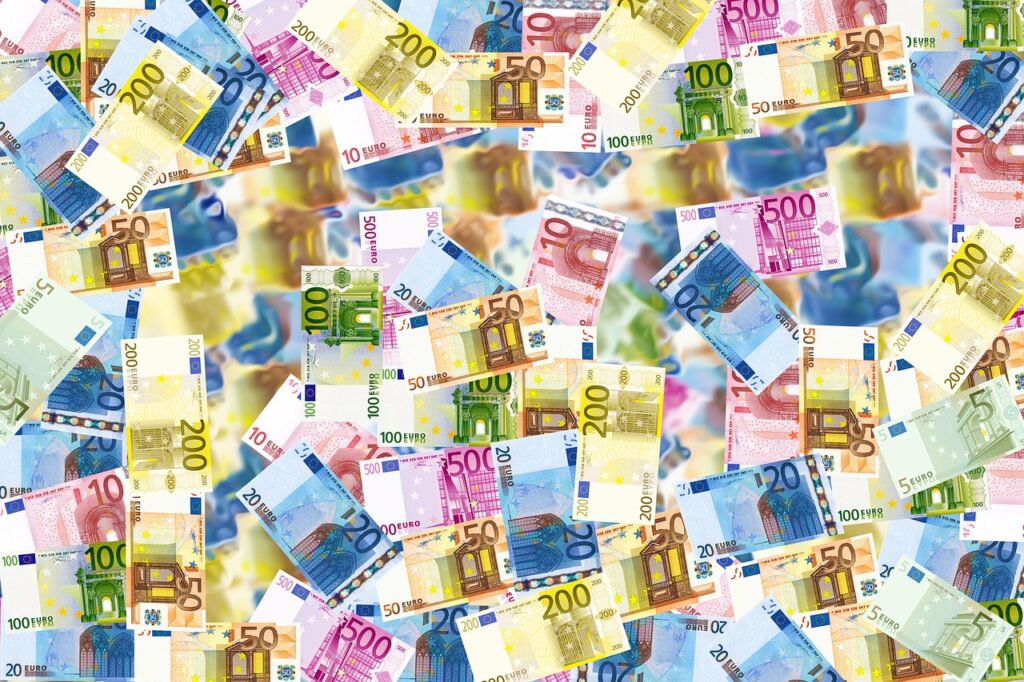 5 Easy Ways to Make Legit Money Online