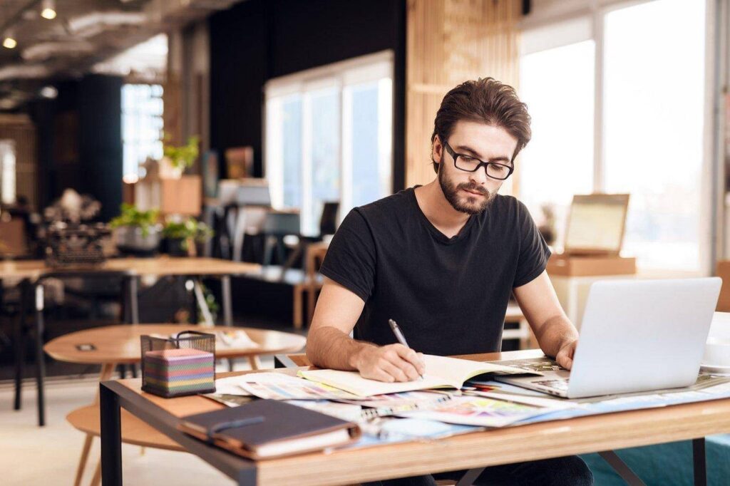 Build Your Online Empire: Freelancing and Remote Work