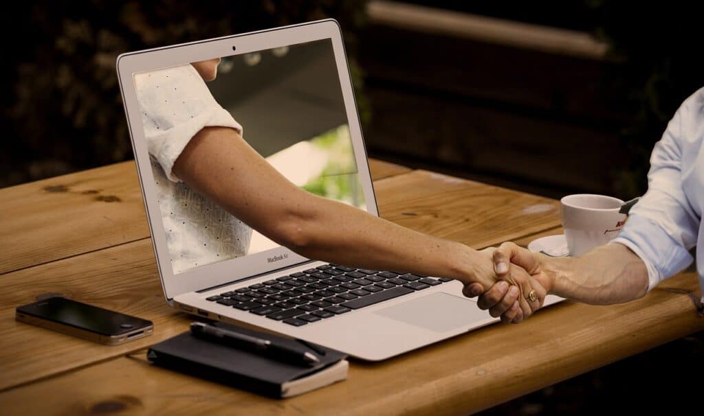 Discovering the Path to Online Riches: Niche and Authority Blogging for Profits