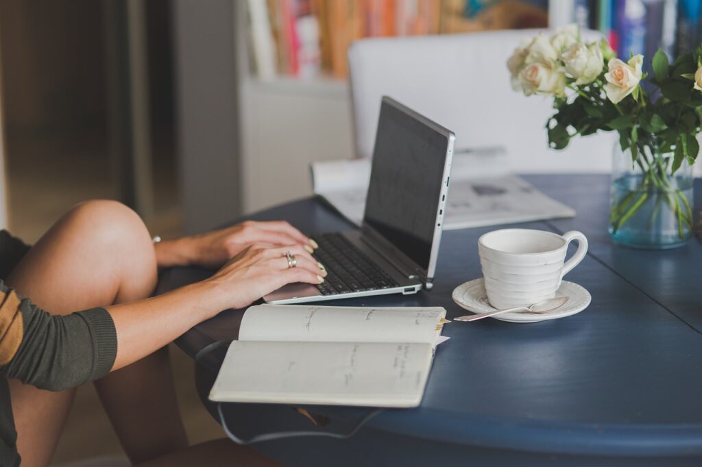 The Ultimate Handbook for Making Money Online through Freelance Writing