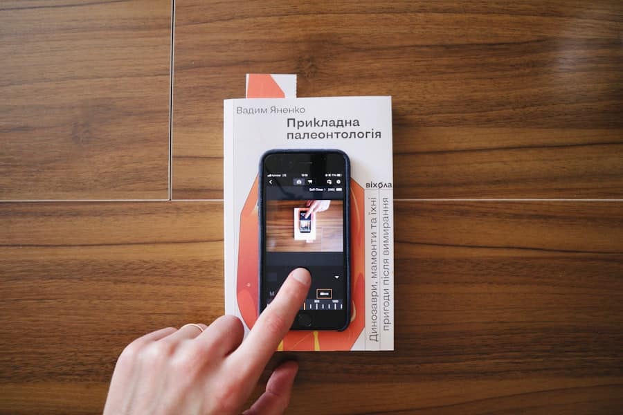 Smartphone with cashback app