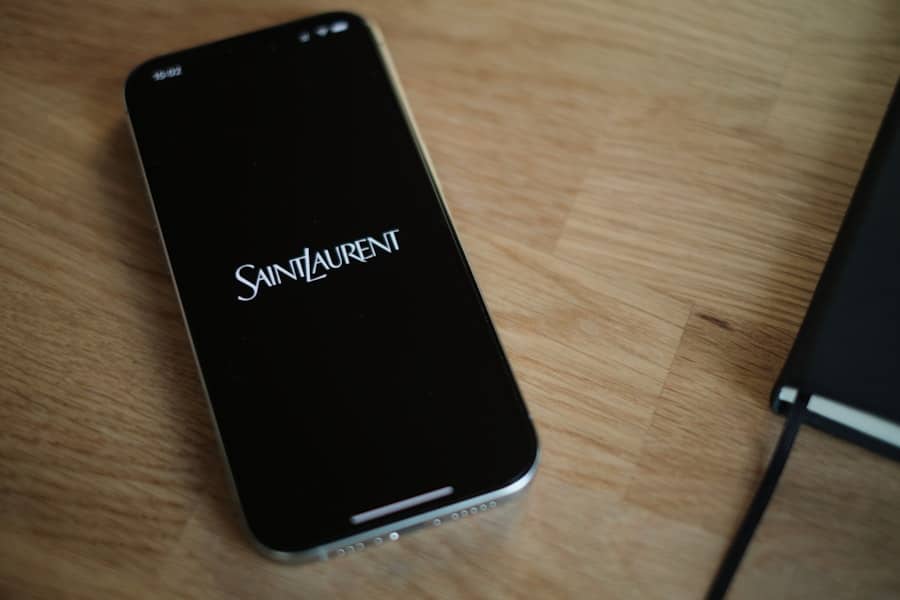 Smartphone screen