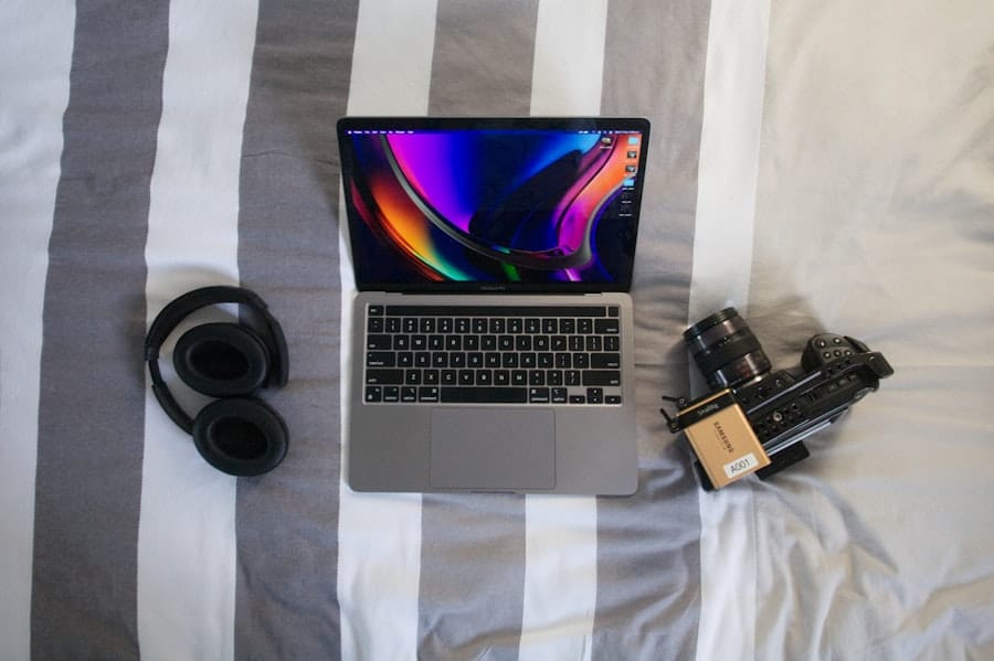 Photo Laptop and camera