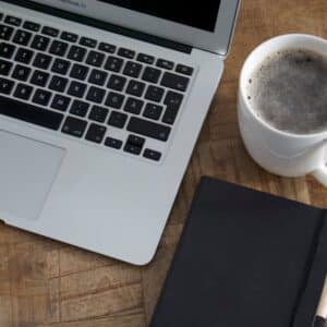 Photo Laptop and coffee