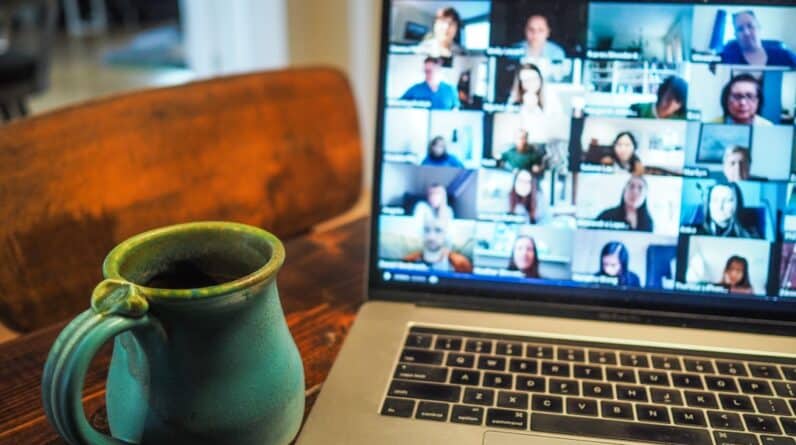 Photo Online surveys