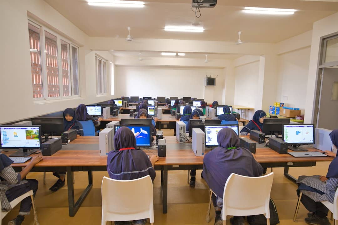 Photo Online classroom