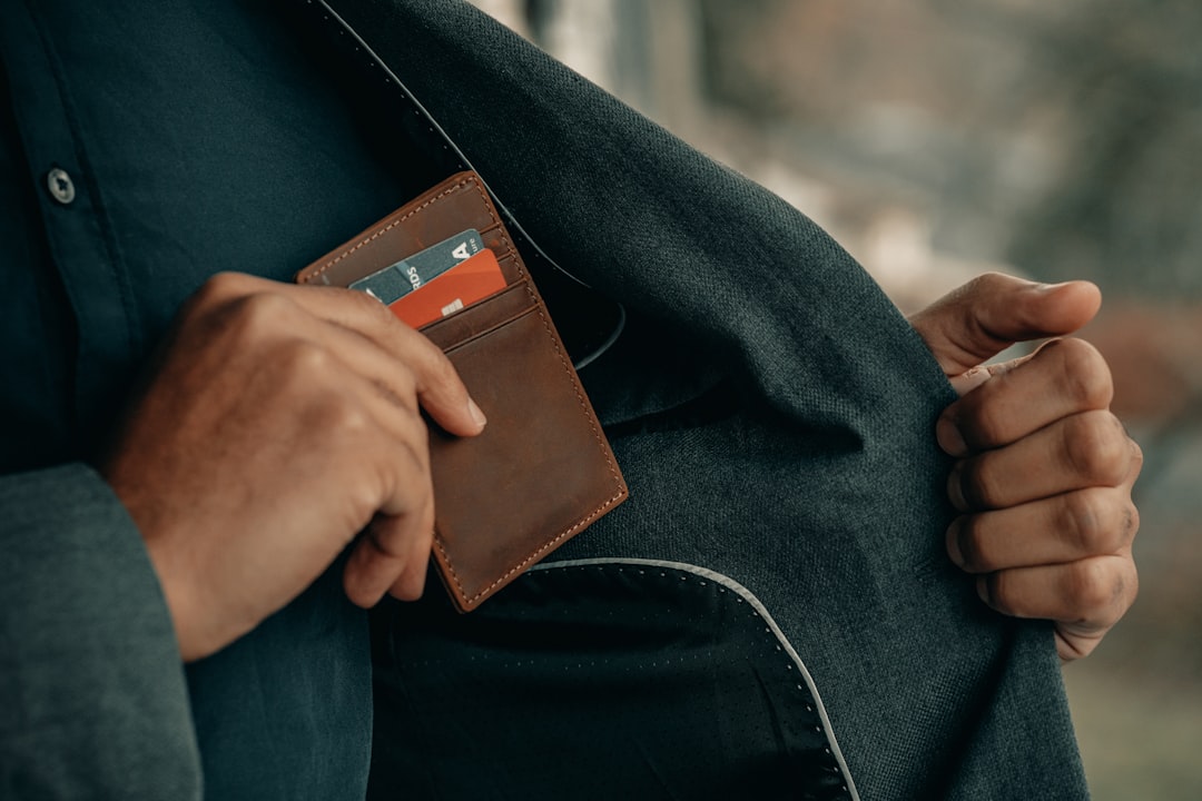 Photo Smartphone with money