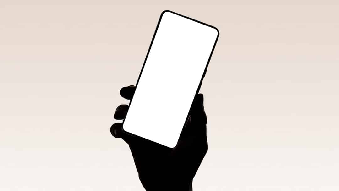 Photo Mobile phone with money icon